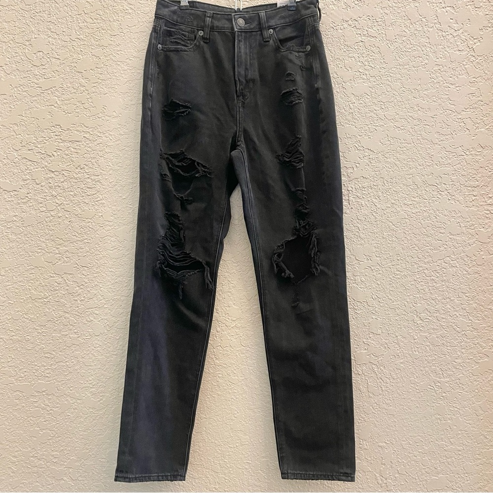 American Eagle Mom Jeans Distressed Black NWT